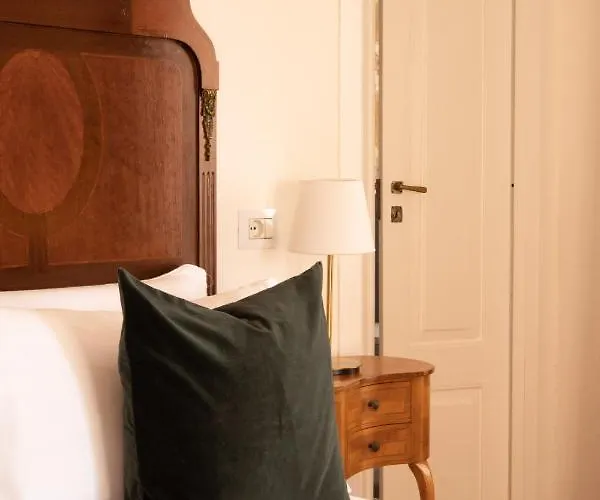 Panorama Guest House 3*