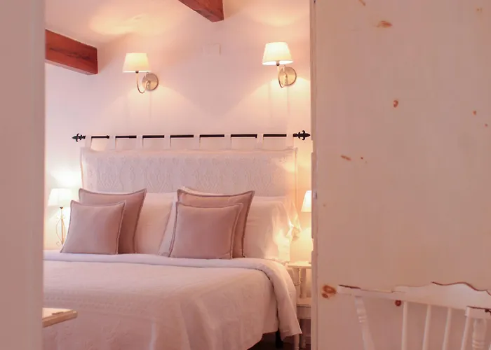 Panorama Guest House 3*