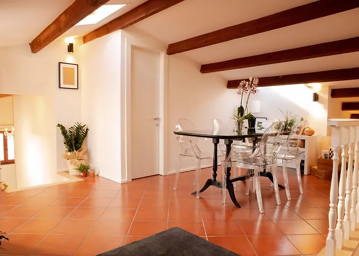 Panorama Bed & Breakfast 3*